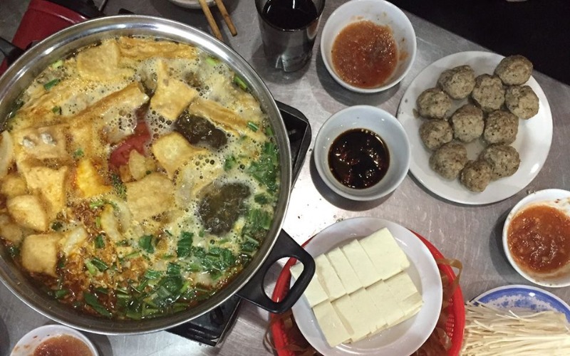 Chia sẻ những quán nhậu ở Hải Phòng nhất định phải đến 4 Quán Hương – Nướng và lẩu cua đồng kích thích vị giác
